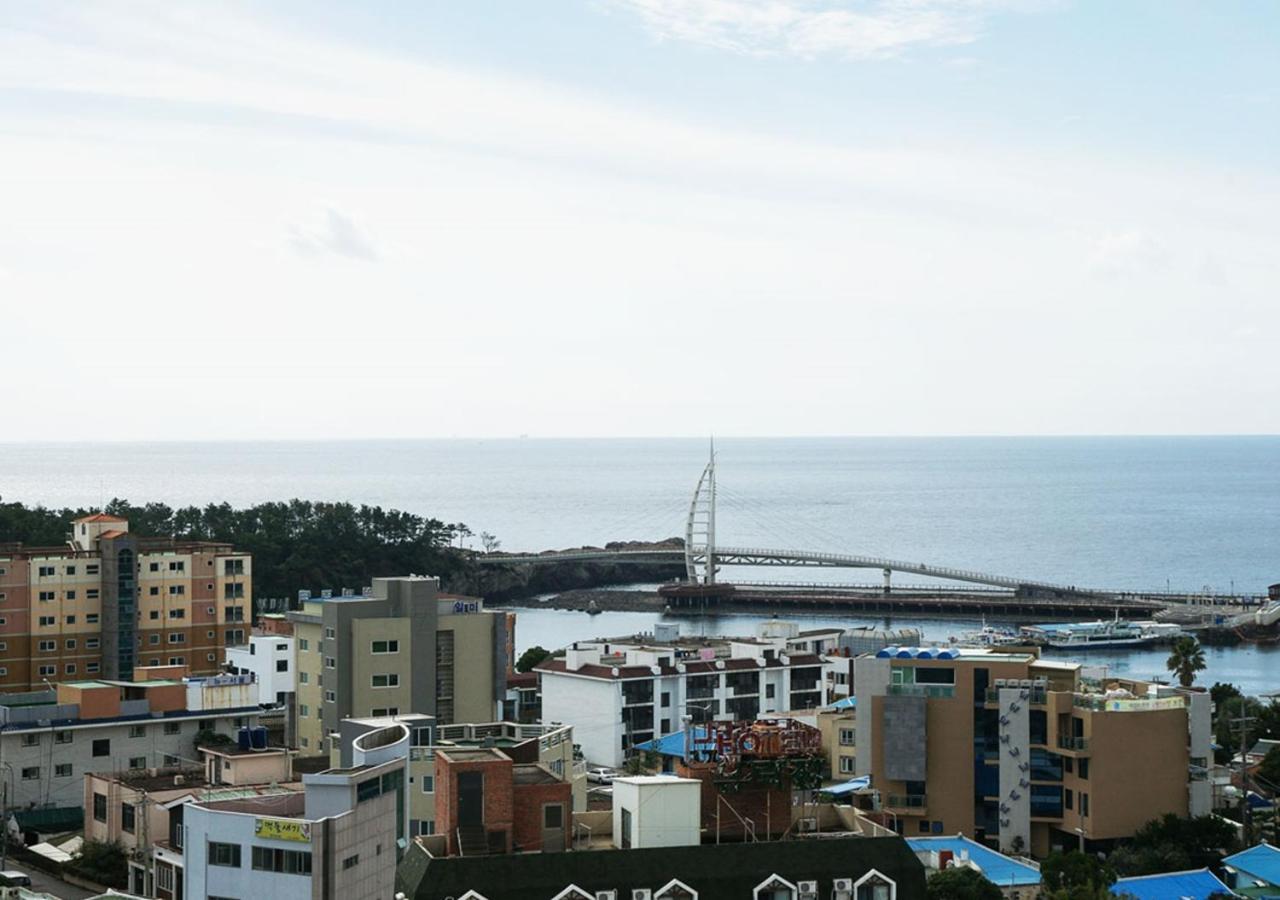 Iris Hotel Seogwipo Exterior foto